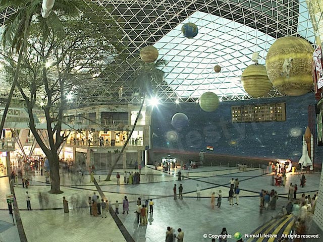 The shrinking ranks of Mumbai malls