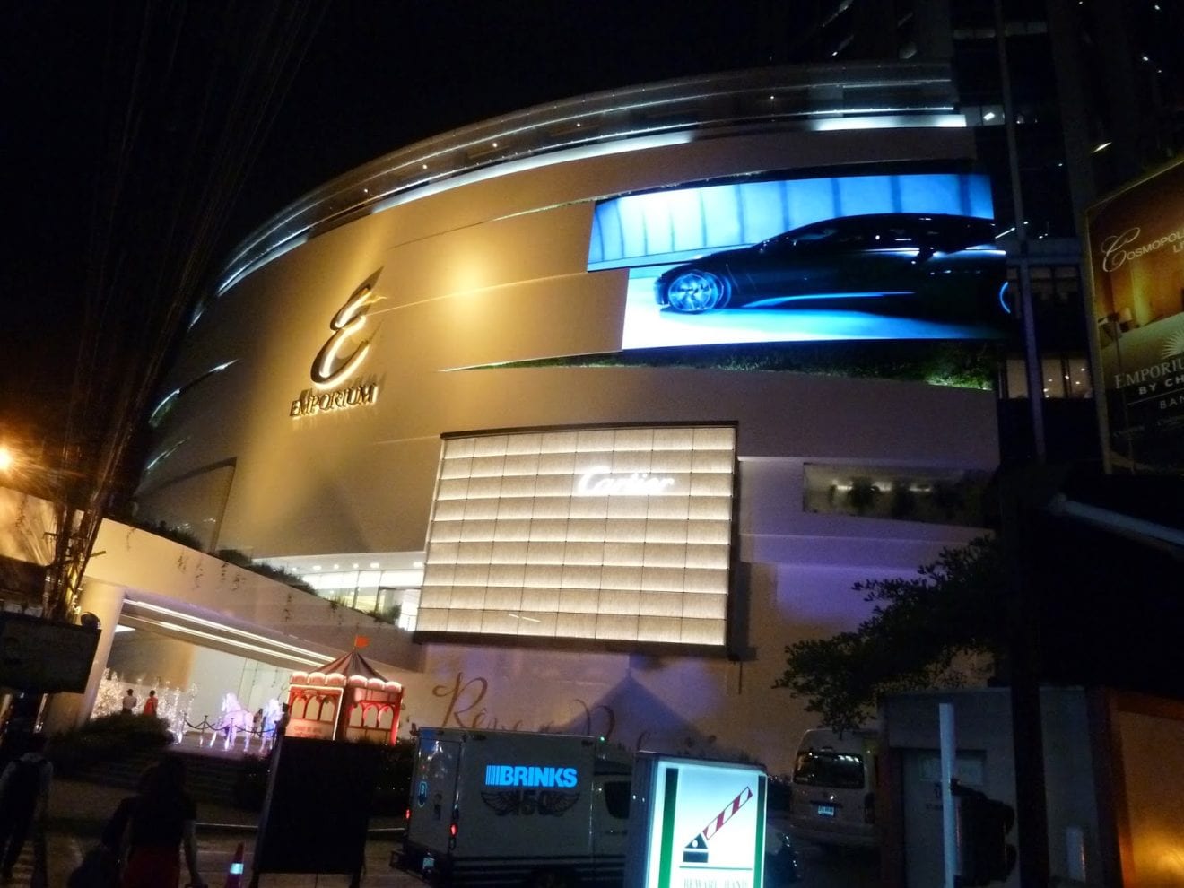 New northeast Bangkok mall