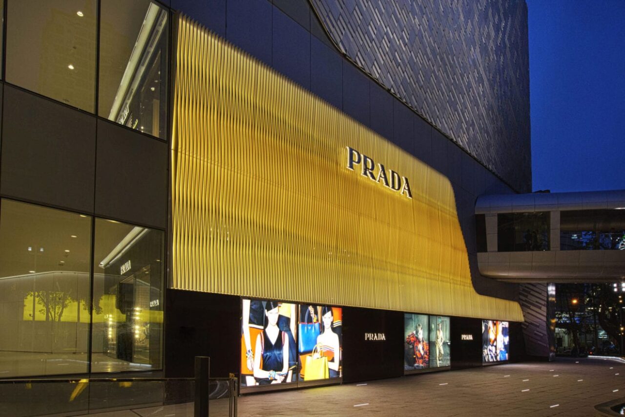 Prada Bangkok Central Embassy ext 002