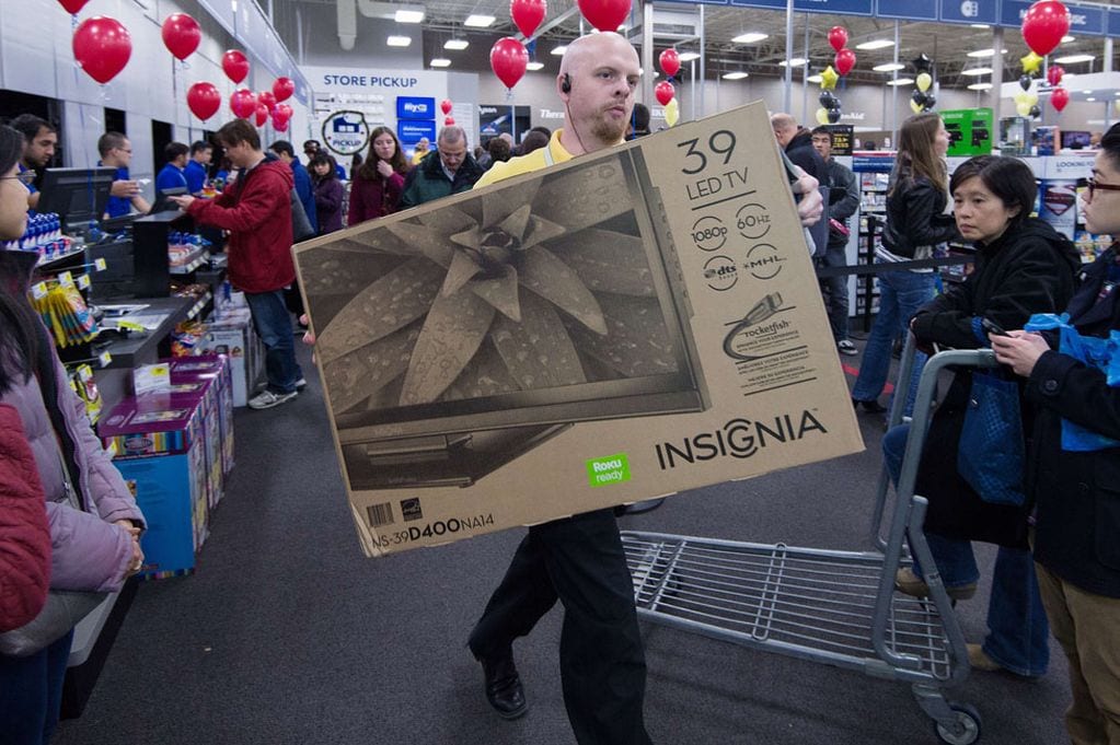 CS52276304A Best Buy employ