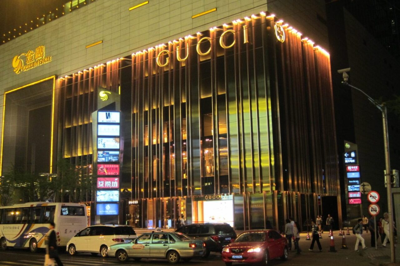 Golden Eagle suspends Hefei stores trading