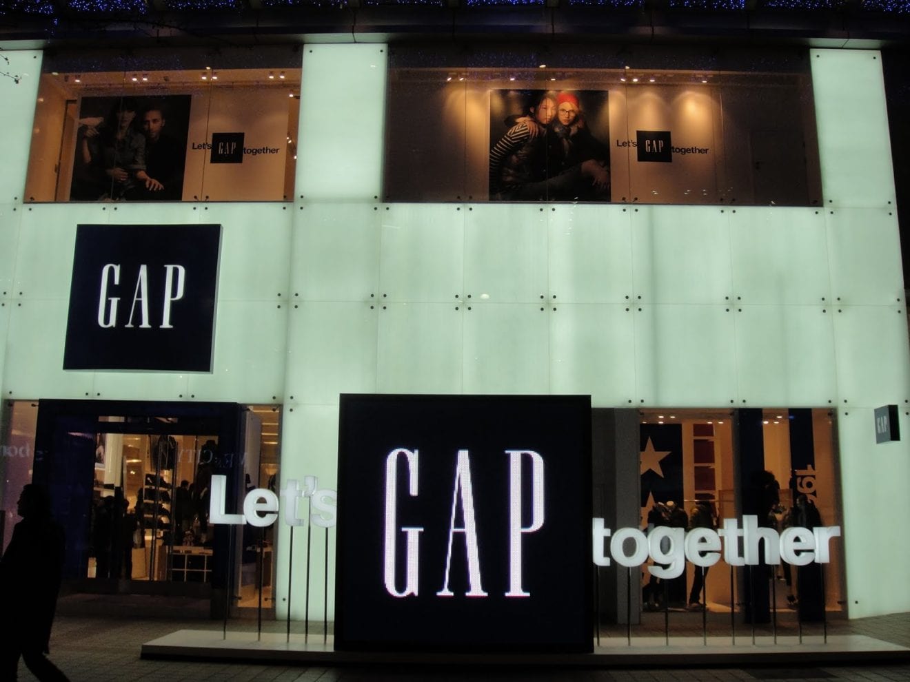 Gap matches employees’ donations to aid group for Nepal Earthquake
