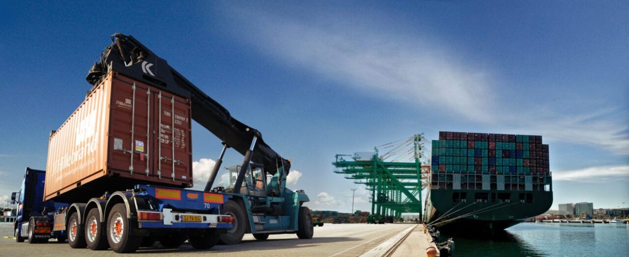 Good logistics key for SMEs to ride the global wave of ecommerce