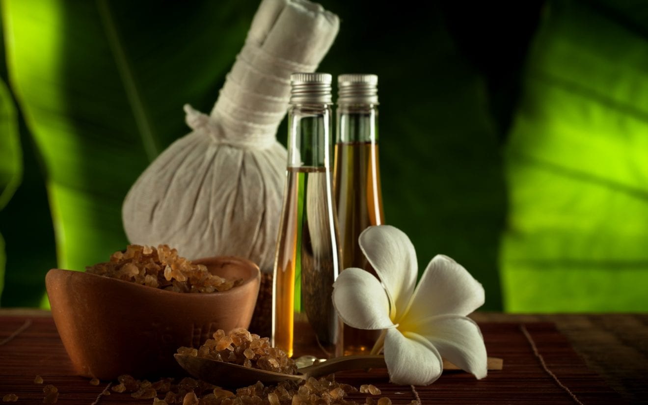 Pure & natural cosmetics manufacturers lunch idea shops to boost visibility in Asia