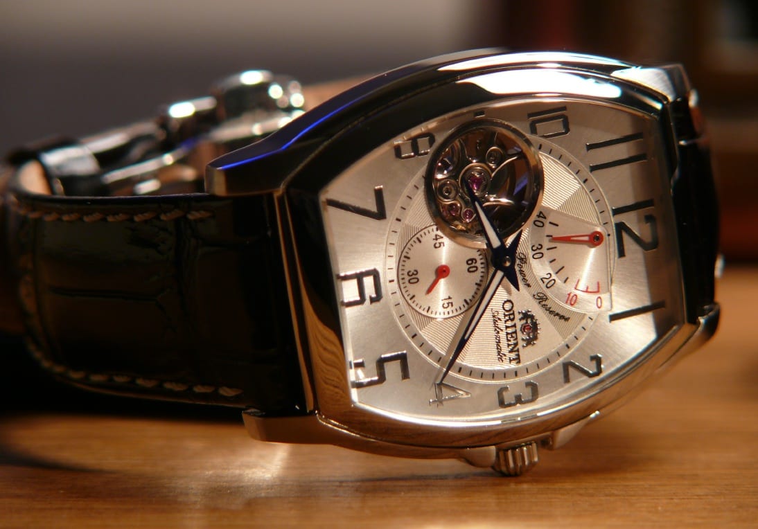 Oriental Watch profit plummets