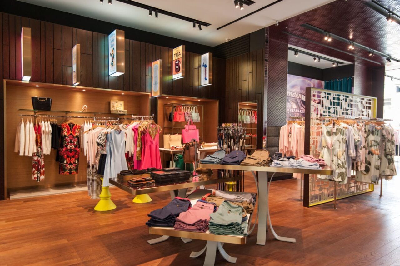 Ted Baker 台南南紡夢時代店 2