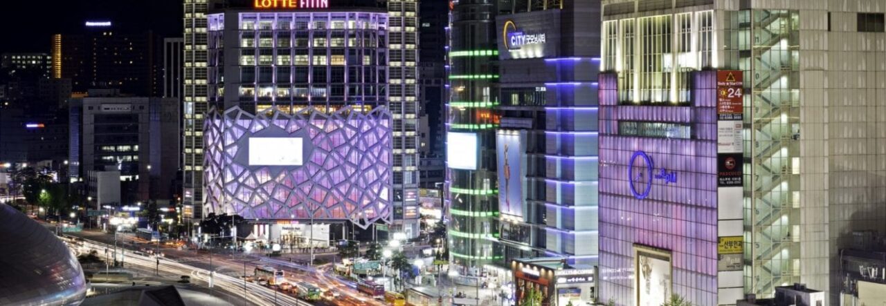 Korean division retailer gross sales rise