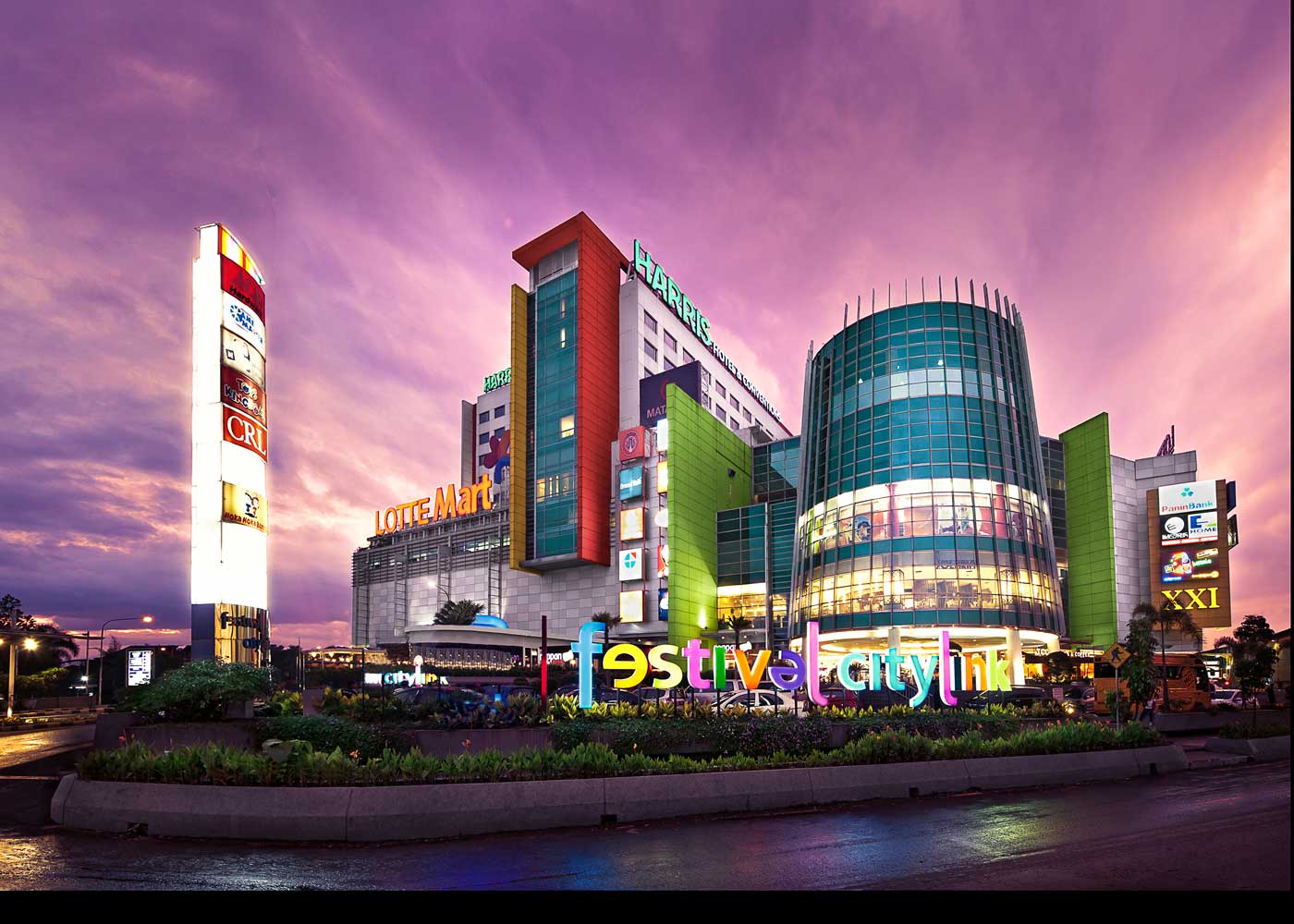 Indonesia retail sales continue to soar