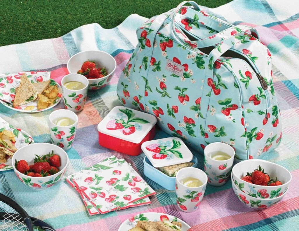 Wimbledon Strawberry picnic set 1