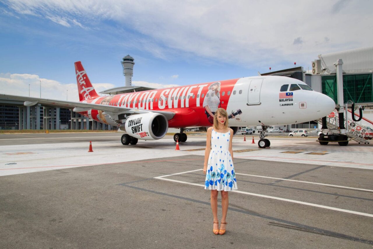 air asia a320 and taylor swift