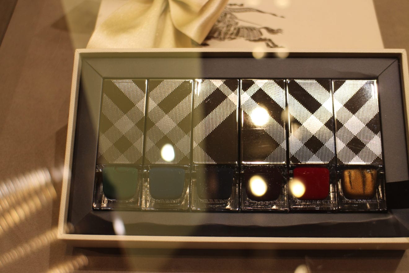Burberry Beauty Box enters China