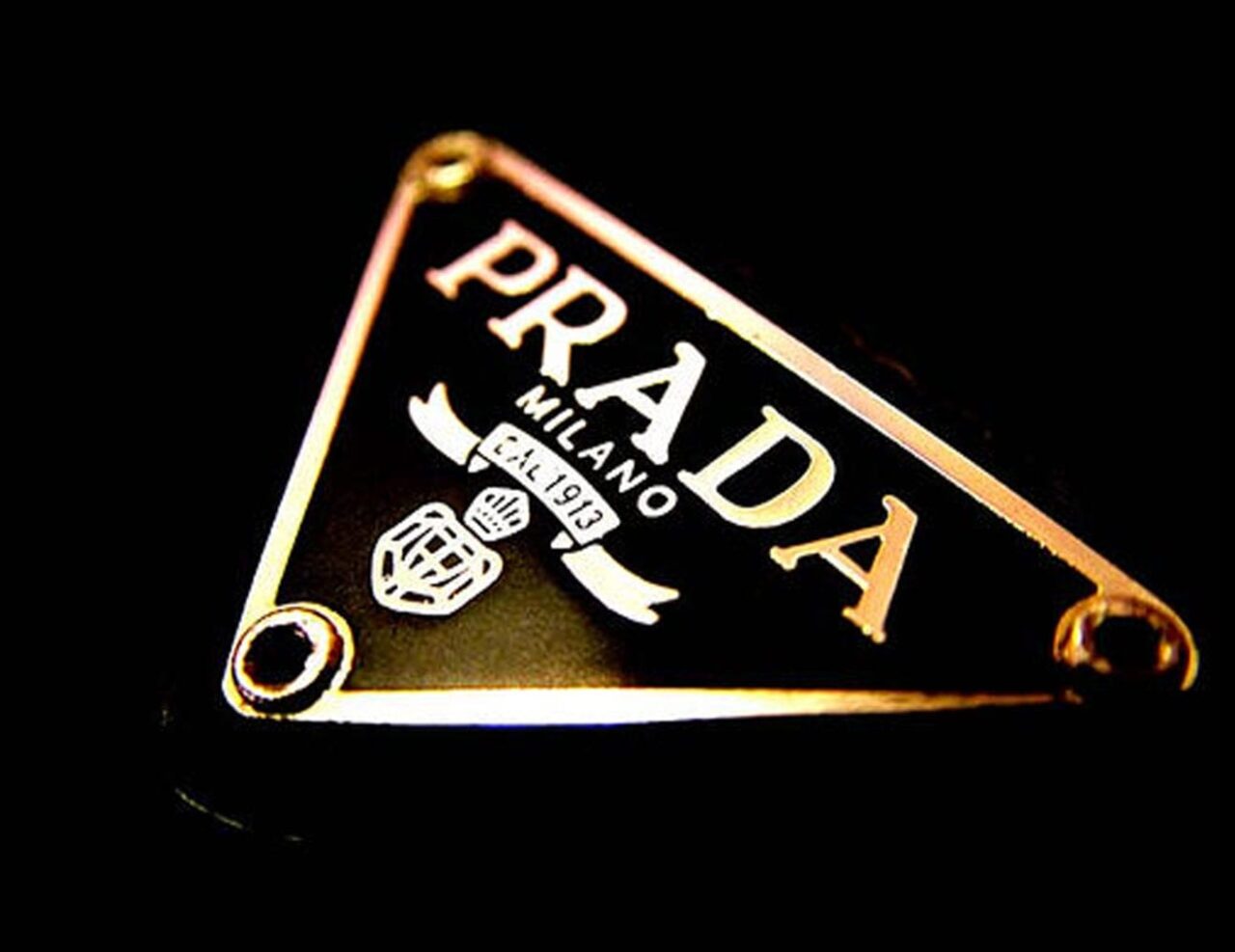 Prada Group Posts 19th Consecutive Quarter Growth Amid Global Retail Challenges