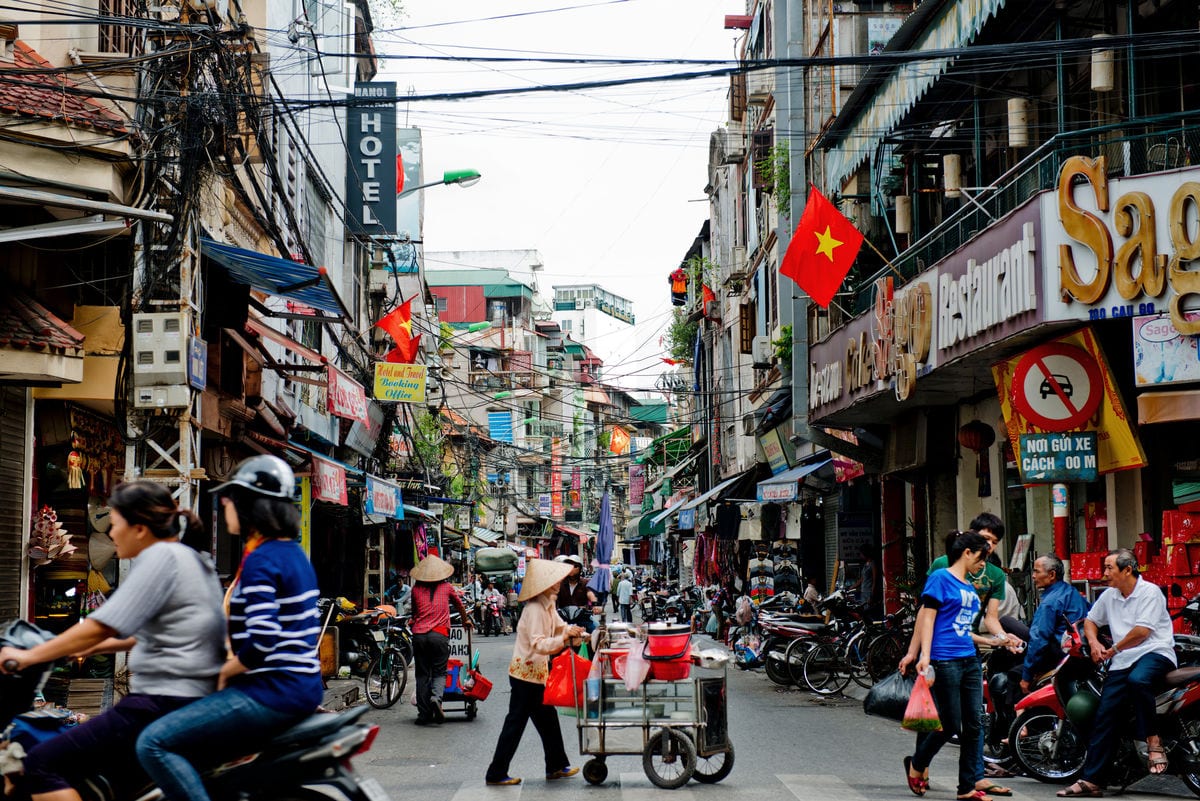 Vietnam retail sales growth slows