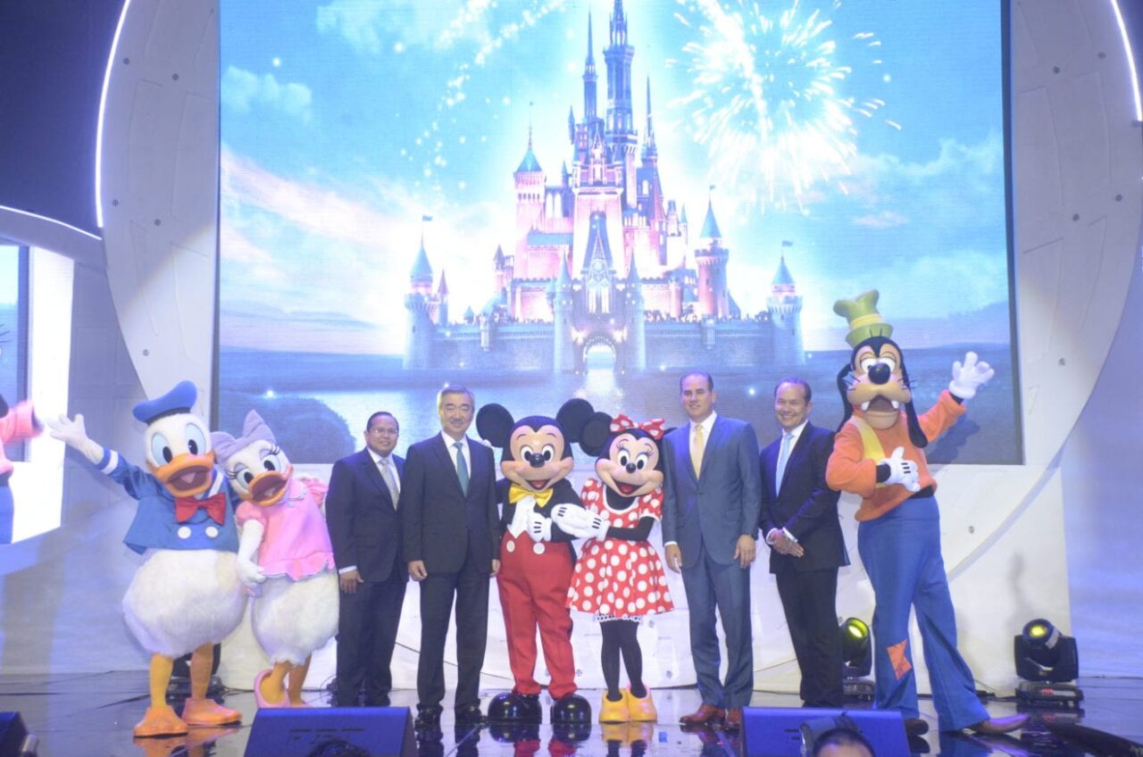 Disneyland Philippines SM x Walt Disney