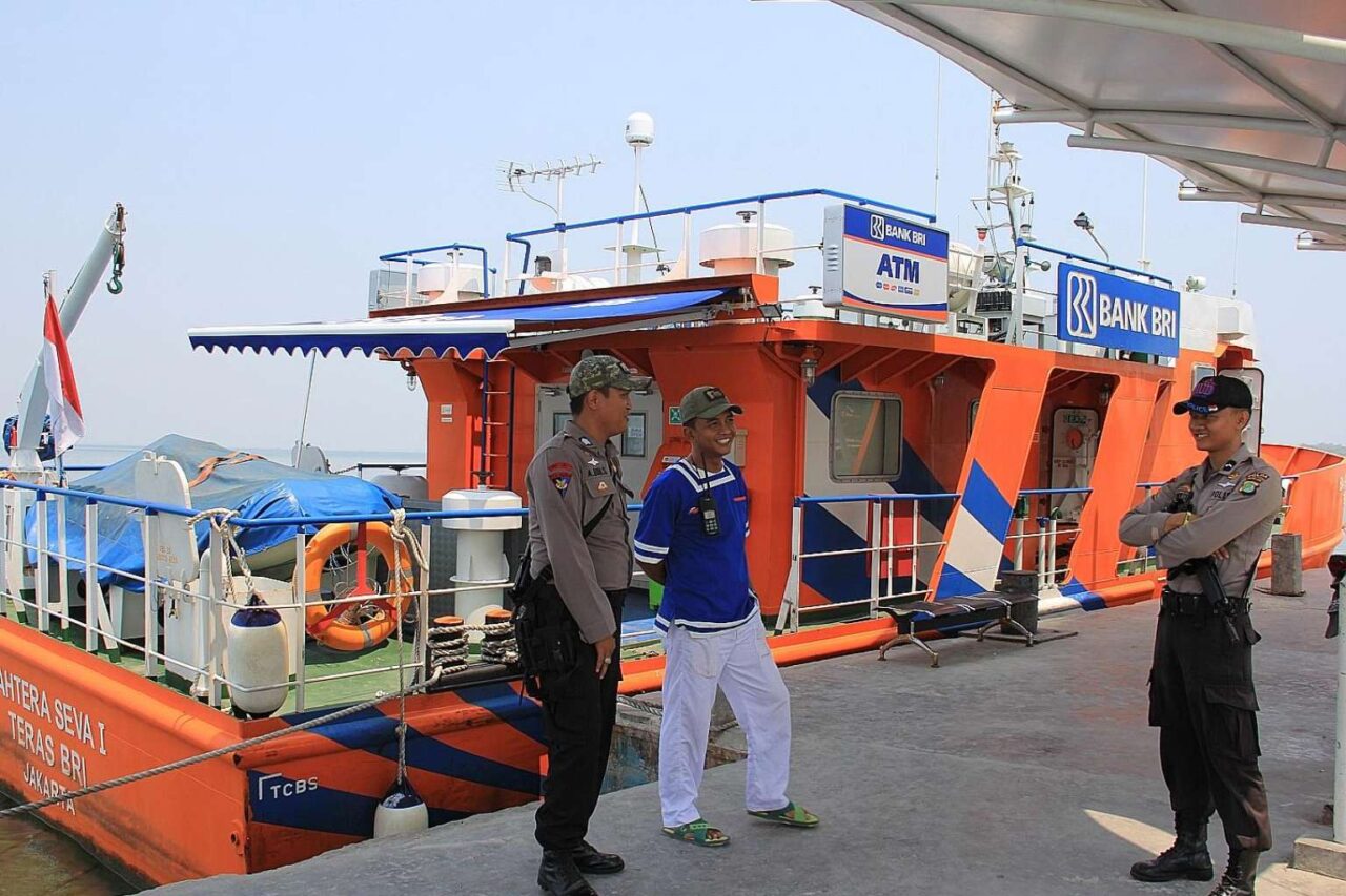 Floating bank brings services to remote islands
