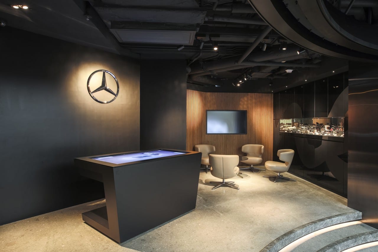 Mercedes restaurant opens in Hong Kong