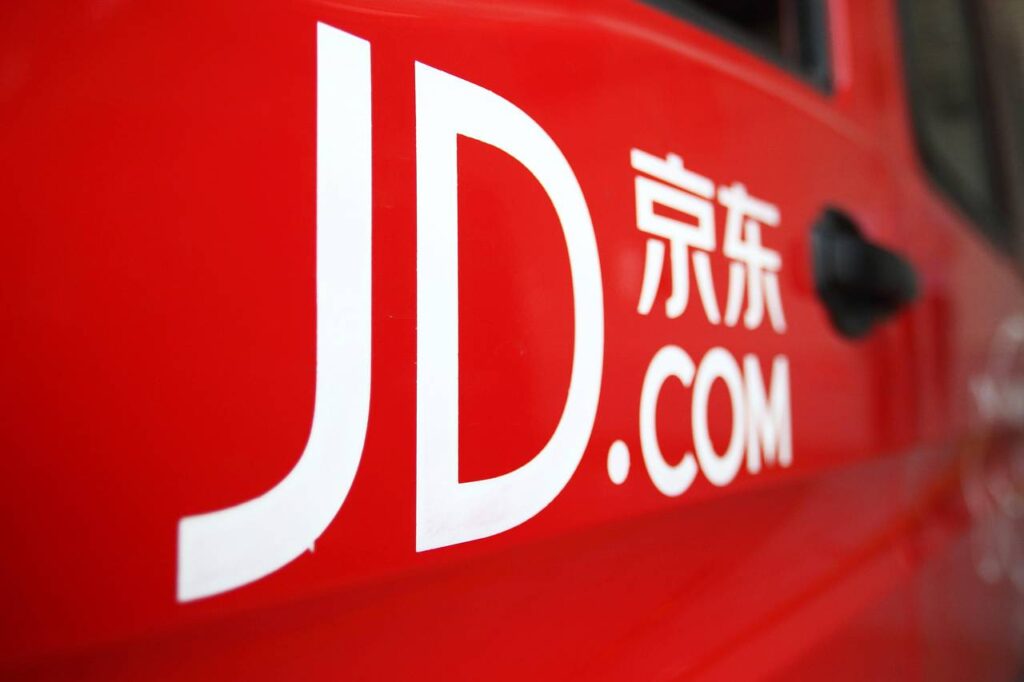 Beauty e tailer JD.com plows ahead with strengthening its Asia reach