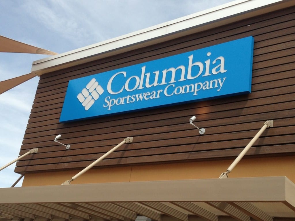 Columbia Sportswear COmapny Outlet store in Phoenix Premium Outlets PHoenix AZ USA