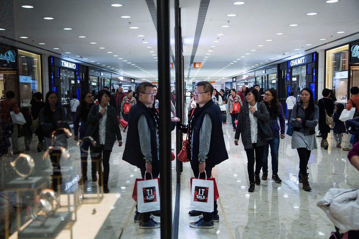 Retail sales slumps 7.8 per cent in HongKong