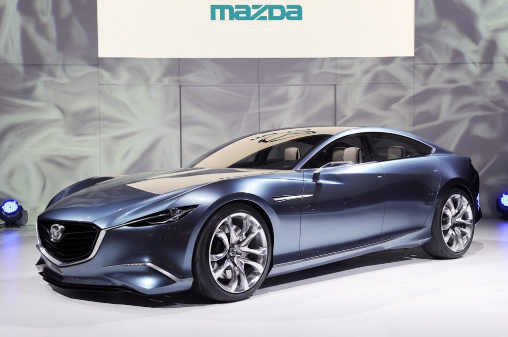 01 mazda shinari la 2010