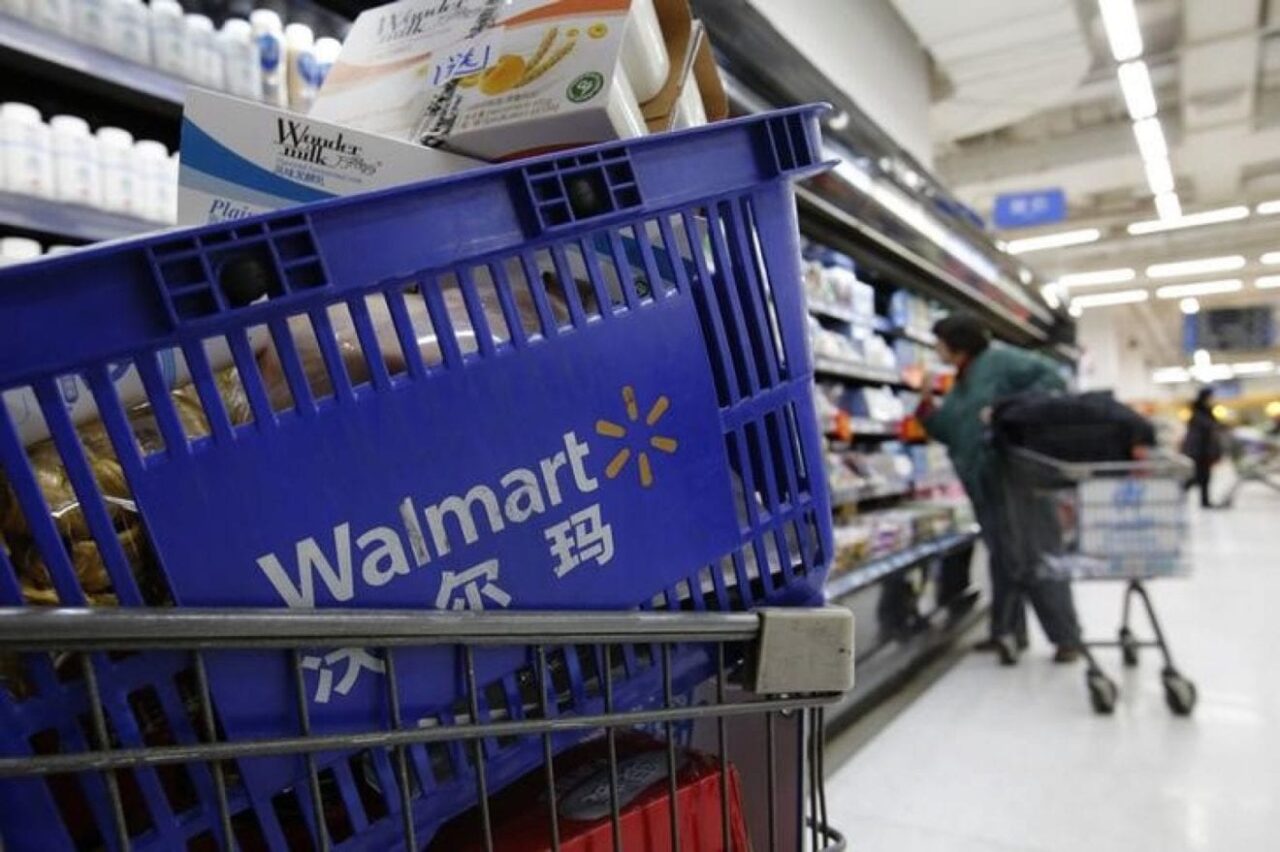 2014 12 11T063316Z 1 LYNXMPEABA07S RTROPTP 3 WALMART EMERGING