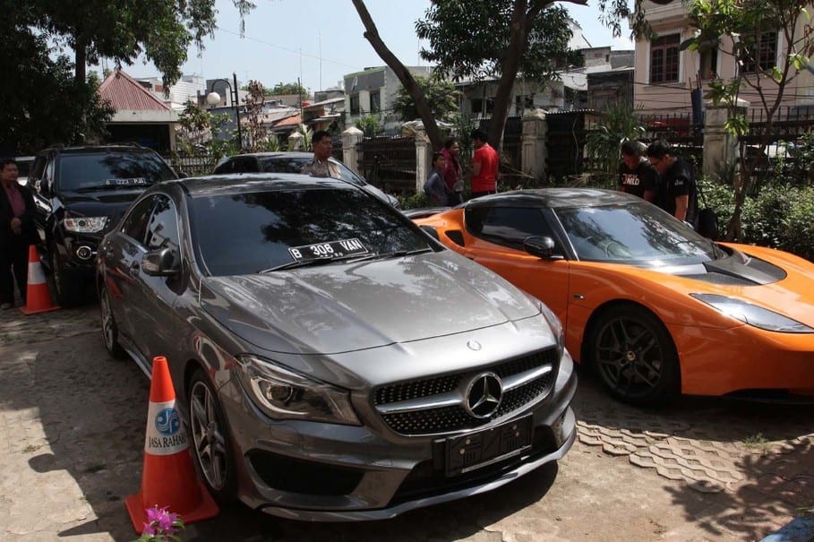 29 Mobil mewah plat bodong JOE4 1024x653