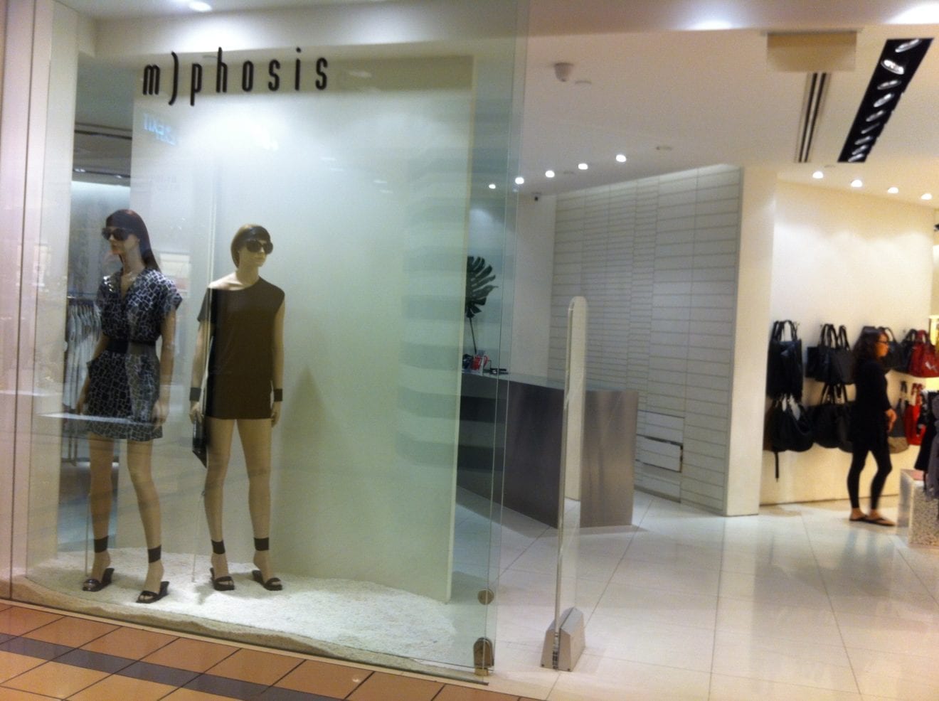 Home-grown label M)phosis shuts stores