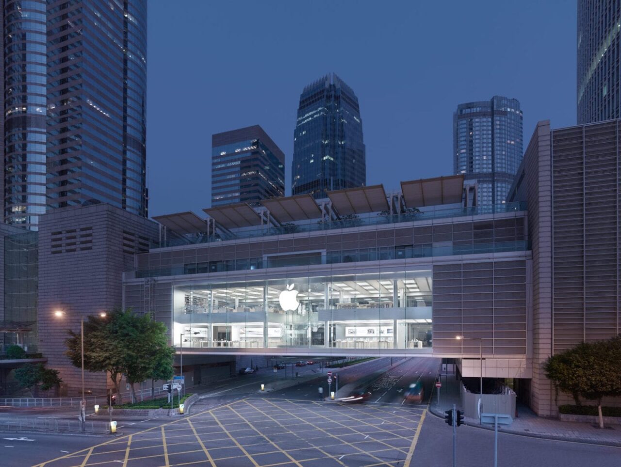 Apple Hong Kong IFC Store Adds Third Floor
