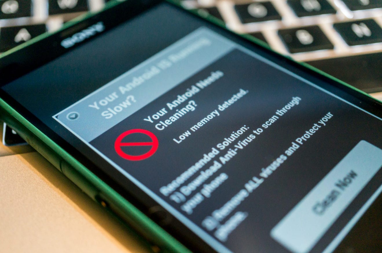 Mobile banking consumers in Singapore warned of malware threat.