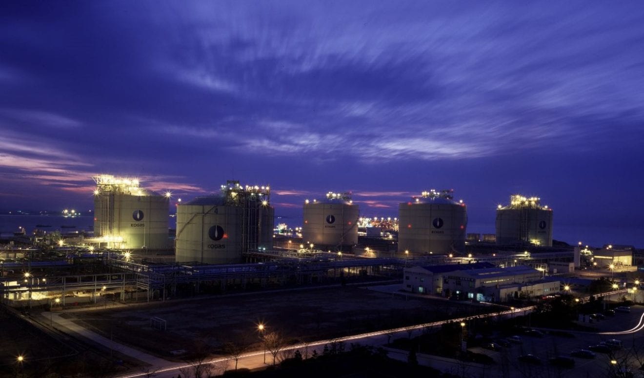 South Korea cuts natural gas rates 9% from Jan on lower LNG import bill