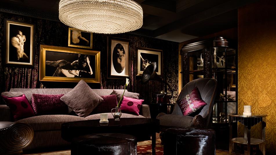 Salon de Ning bar Bailar Room