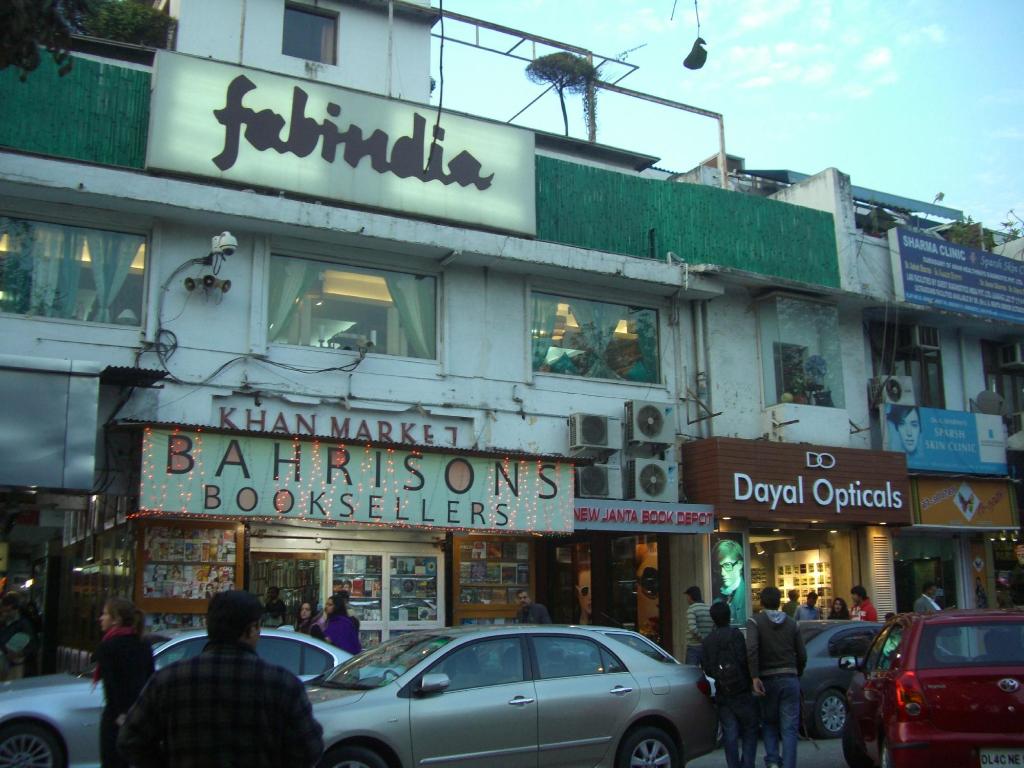 khan market delhi