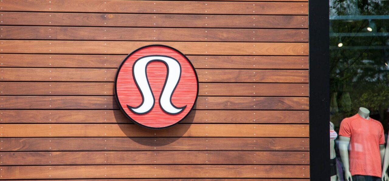 lululemon banner
