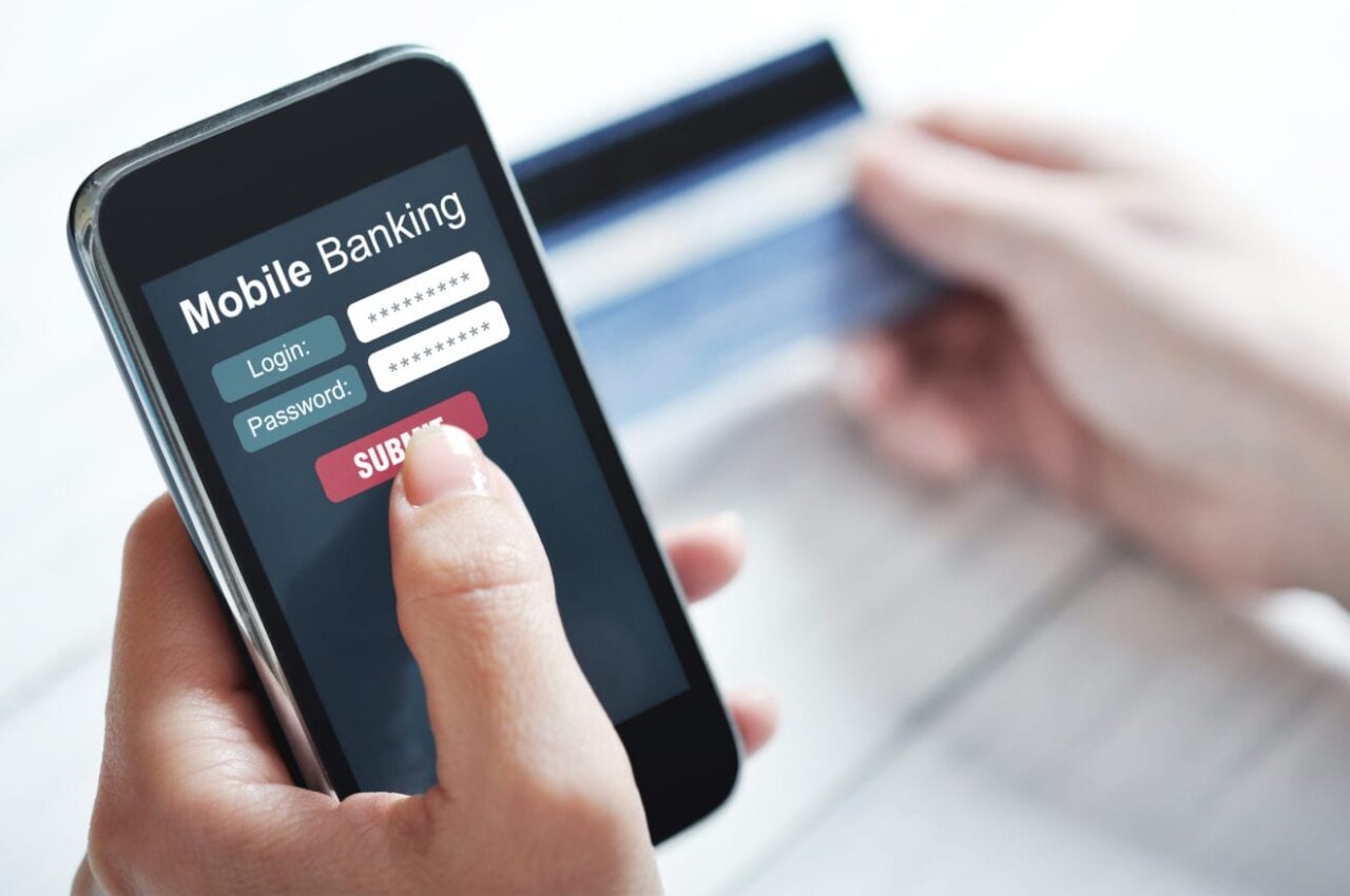 How Integrated Banking Solutions Improve E-commerce Business