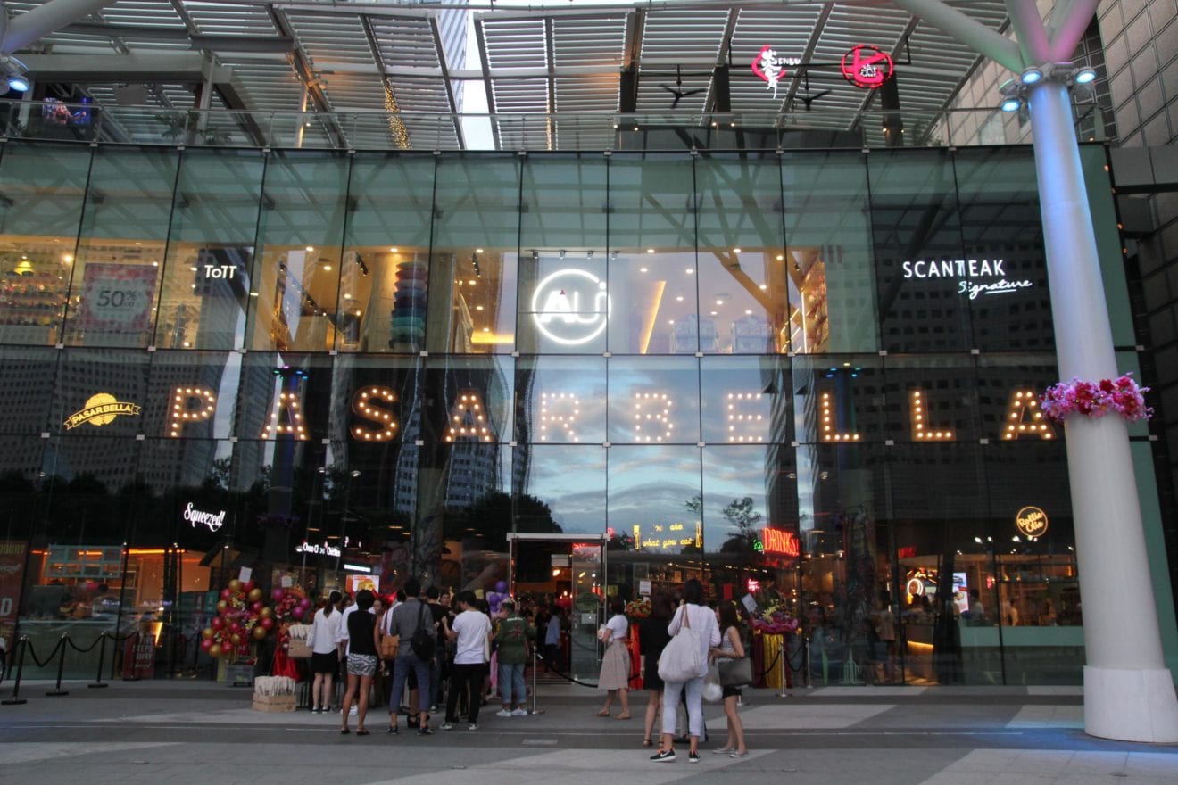 The New PasarBella Gourmet foodcourt, Singapore