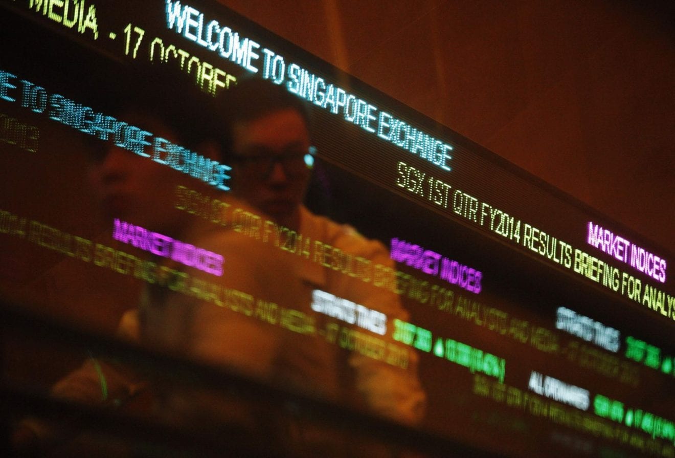 Singapore stocks end down 1.57 pct