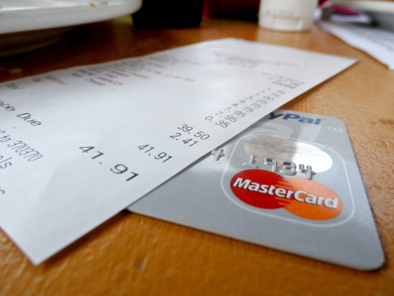 MasterCard says Australian retail sales ‘worrisome’