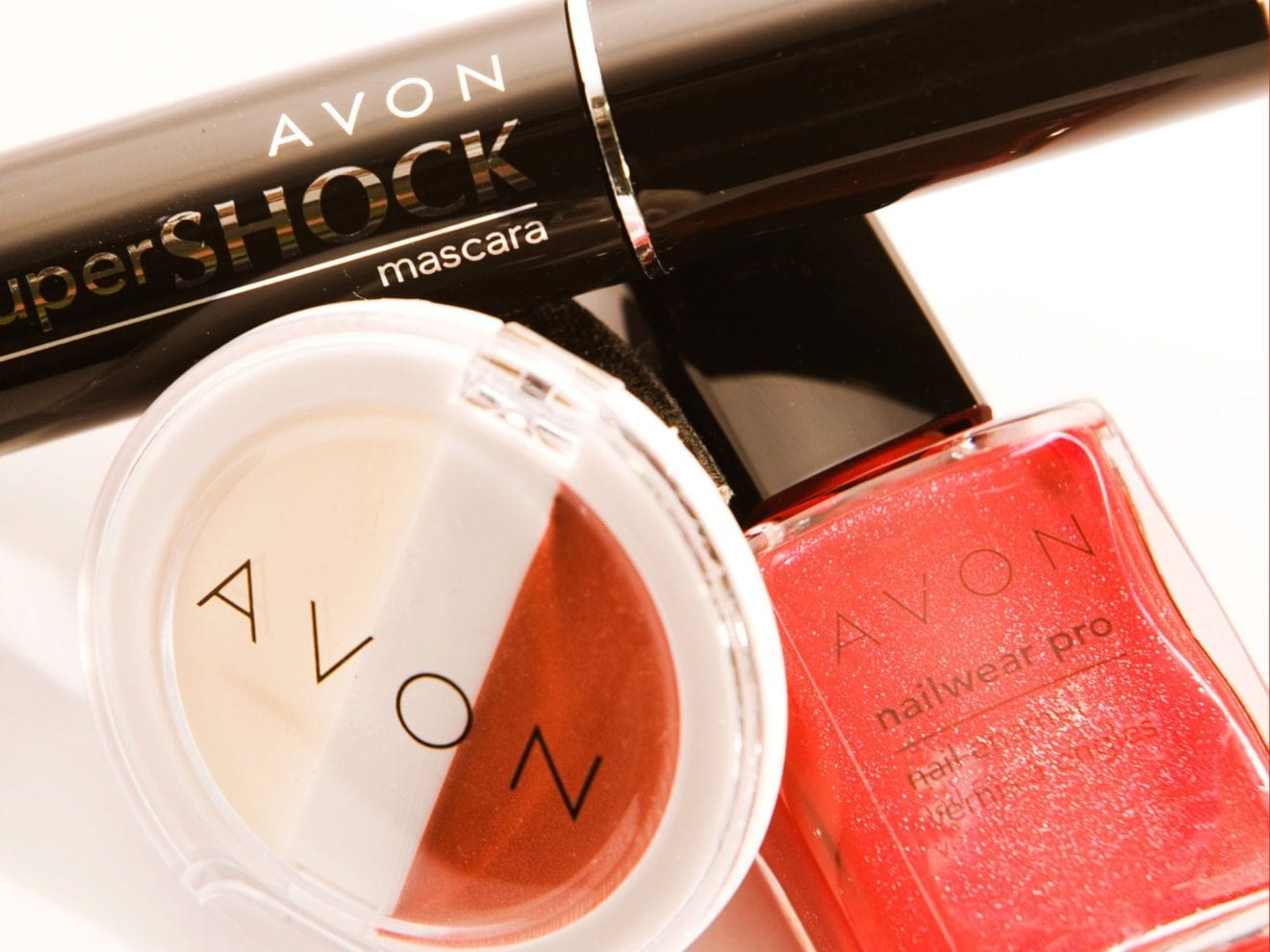 LG H&H buys Avon factory in China