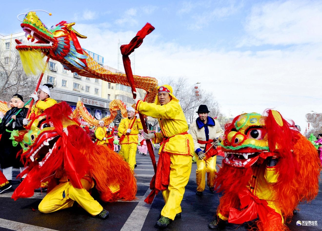Chinese New Year Holiday Retail Sales Spike 11.2%