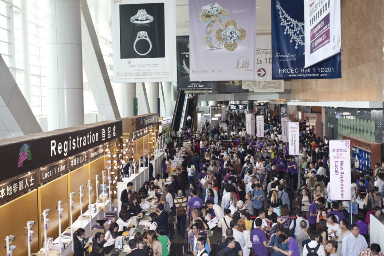Hong Kong International Jewellery Show Opens