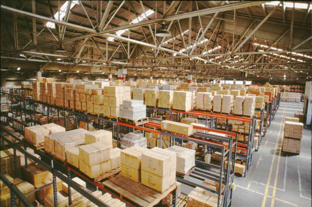 Jokowi Opens Bonded Logistics Centers to Improve Indonesia’s Competitiveness’