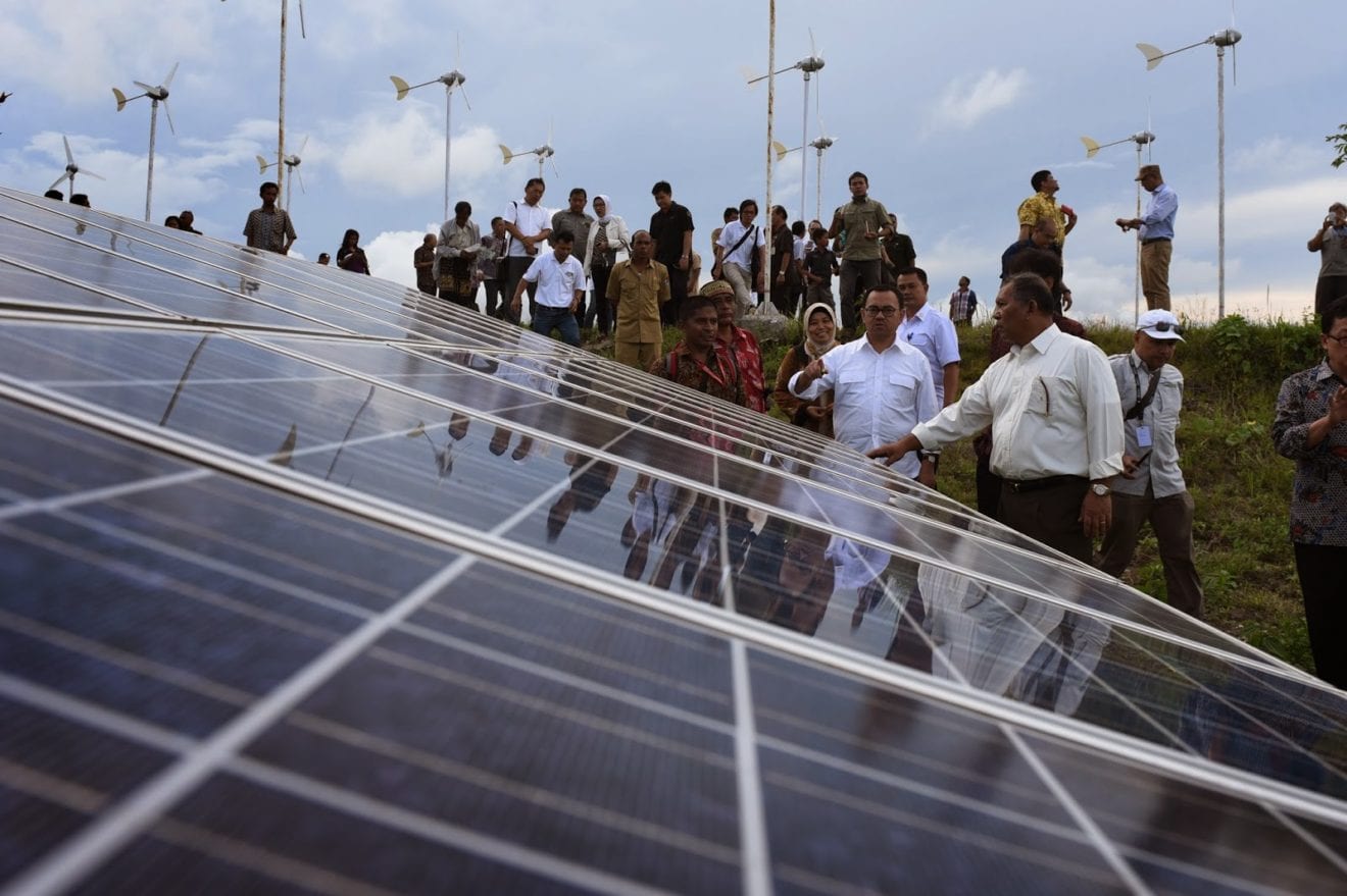 Pertamina cooperates with state firms to develop solar power stations