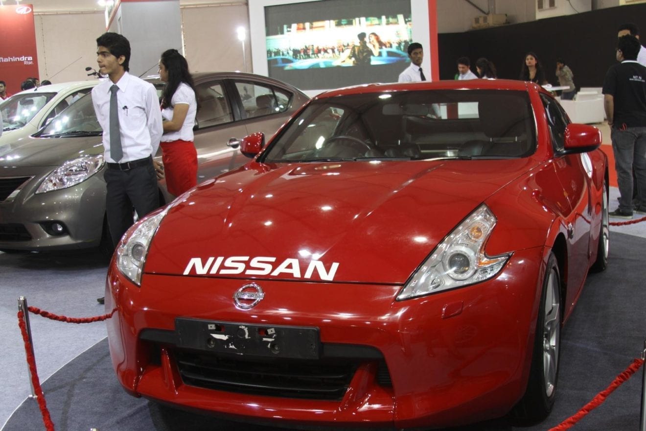 Nissan plans to establish 300 dealerships in India by March 2017