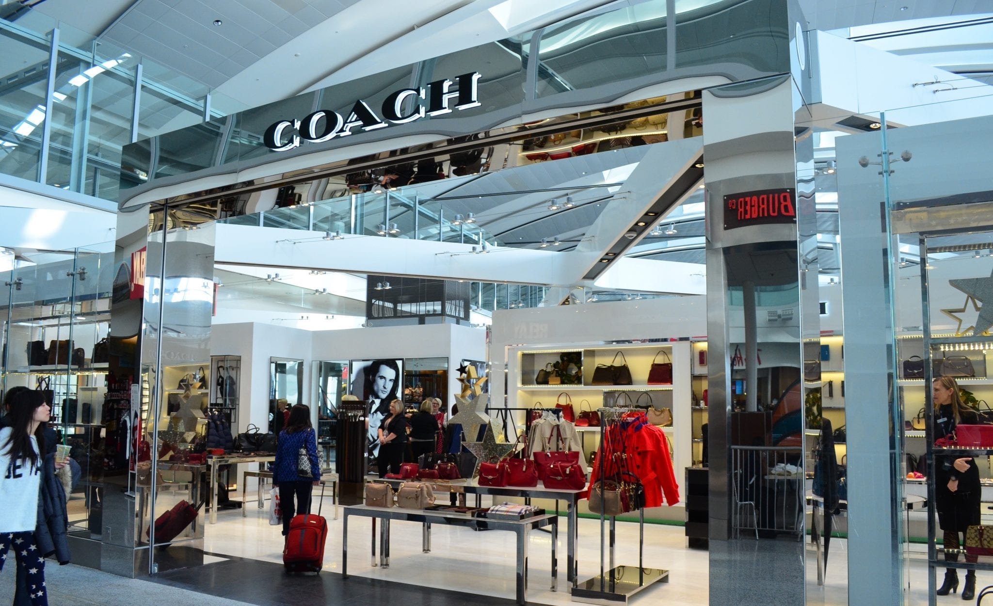 HKIA issues T1 luxury boutique tender