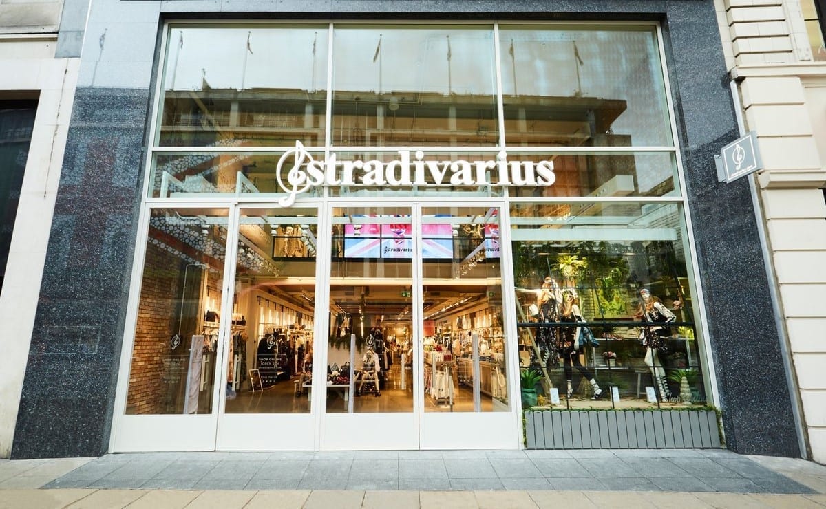 New Stradivarius flagship opens in London