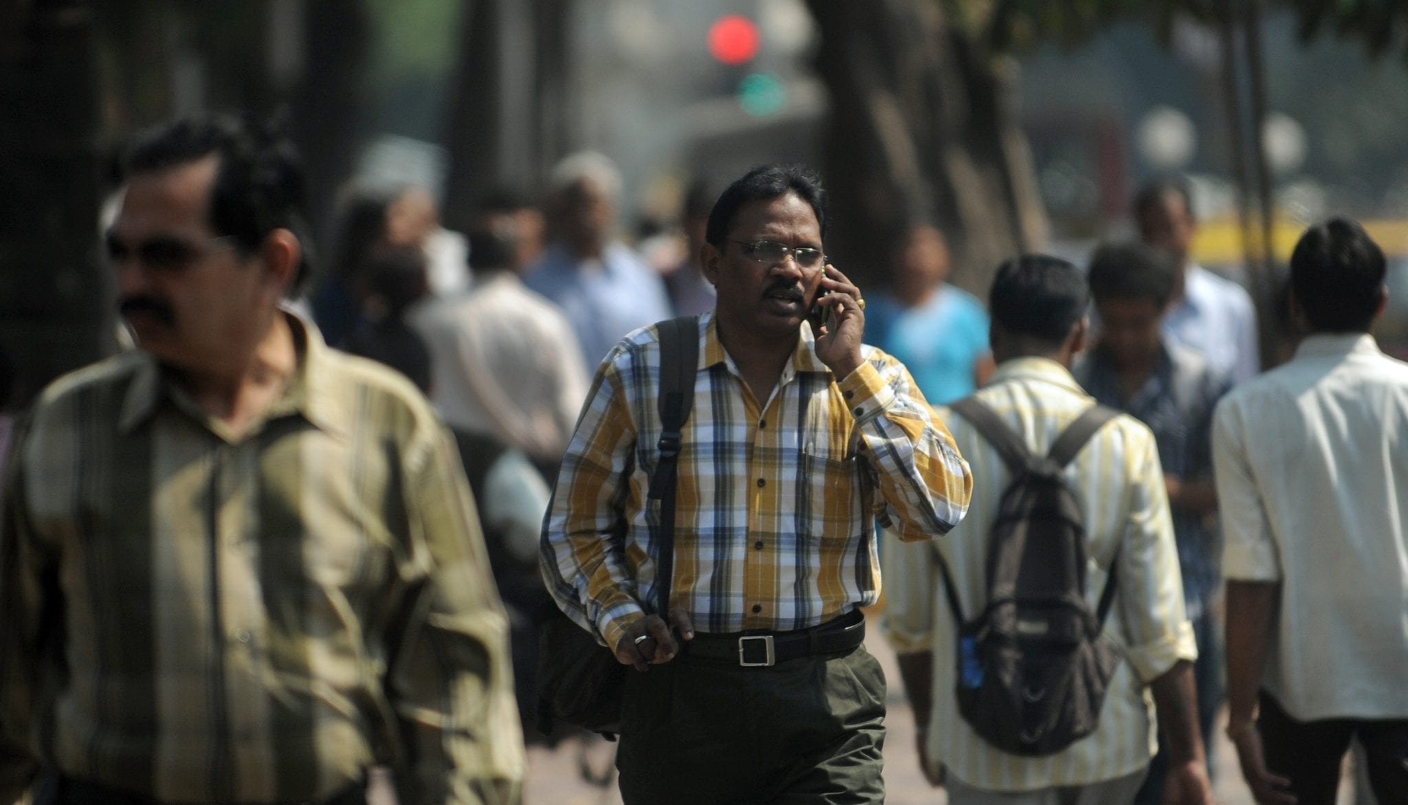 Chinese Telcom Giants Review New York Delisting