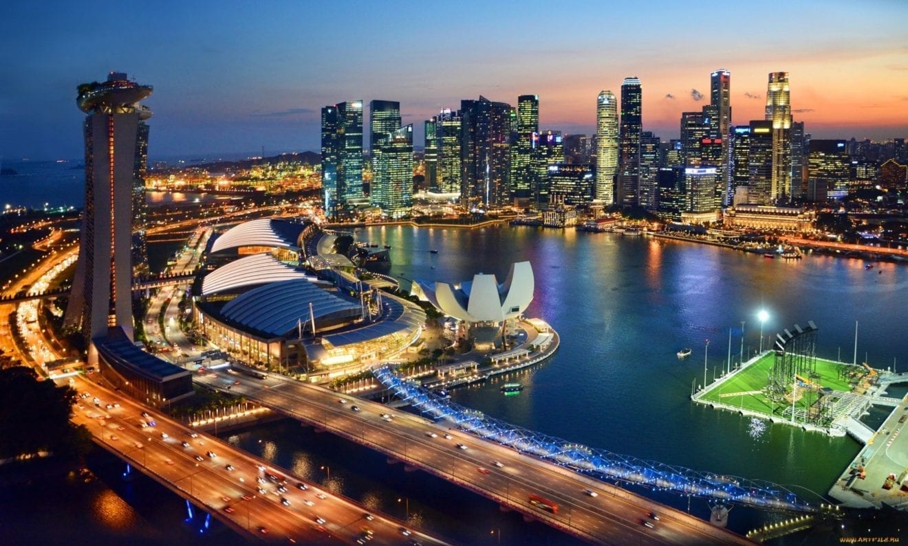 Singapore to raise $815m from spectrum auction