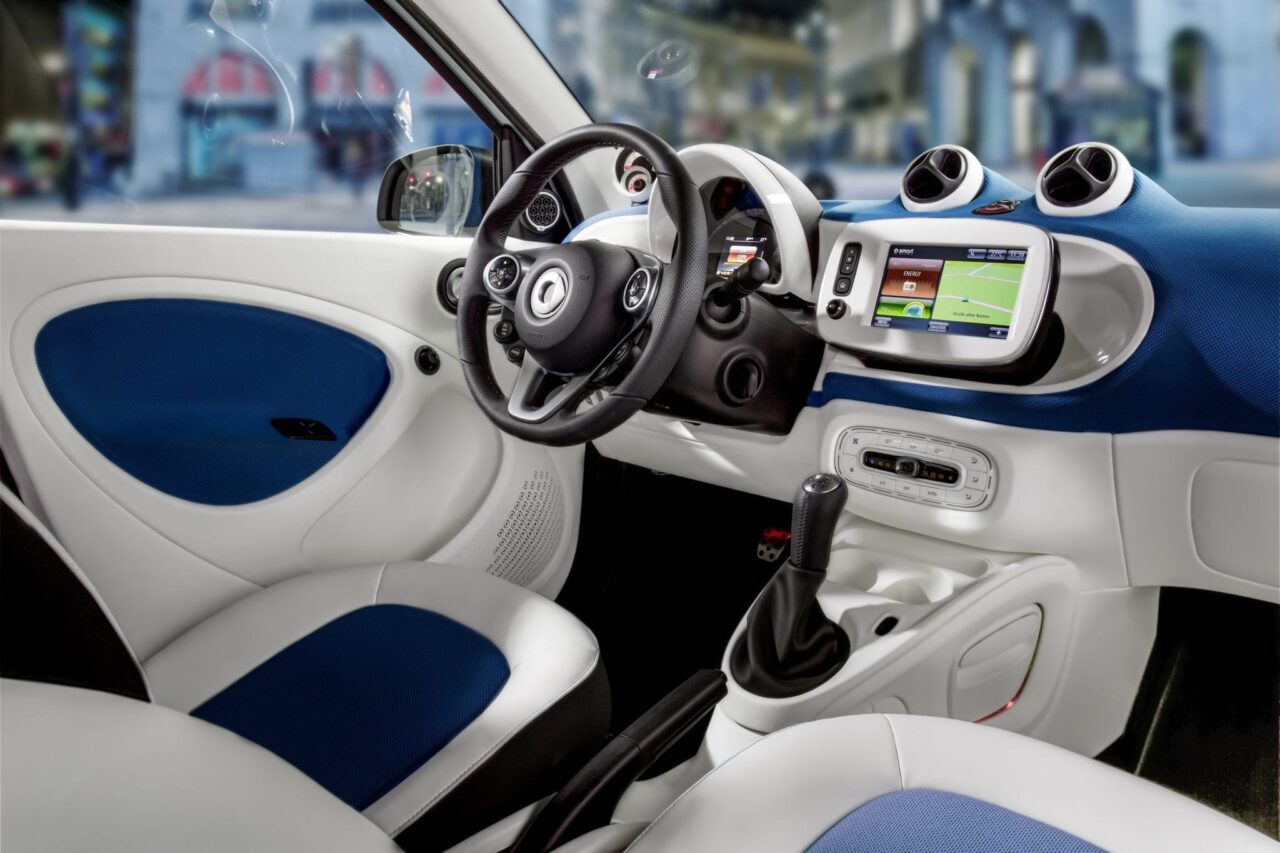 Alibaba launches internet-enabled smart car