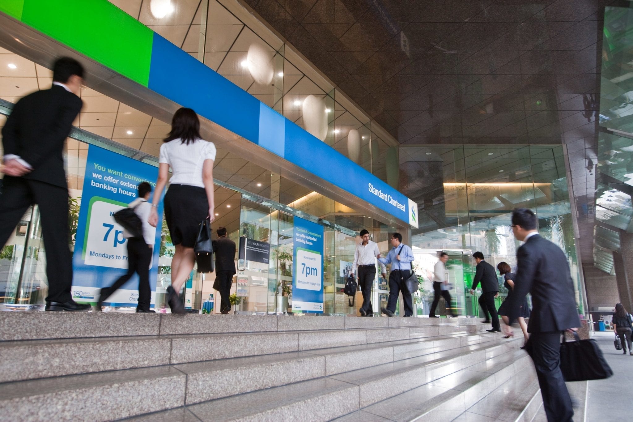 Standard Chartered Pioneers in Chinas Market with First Bond Futures Trade