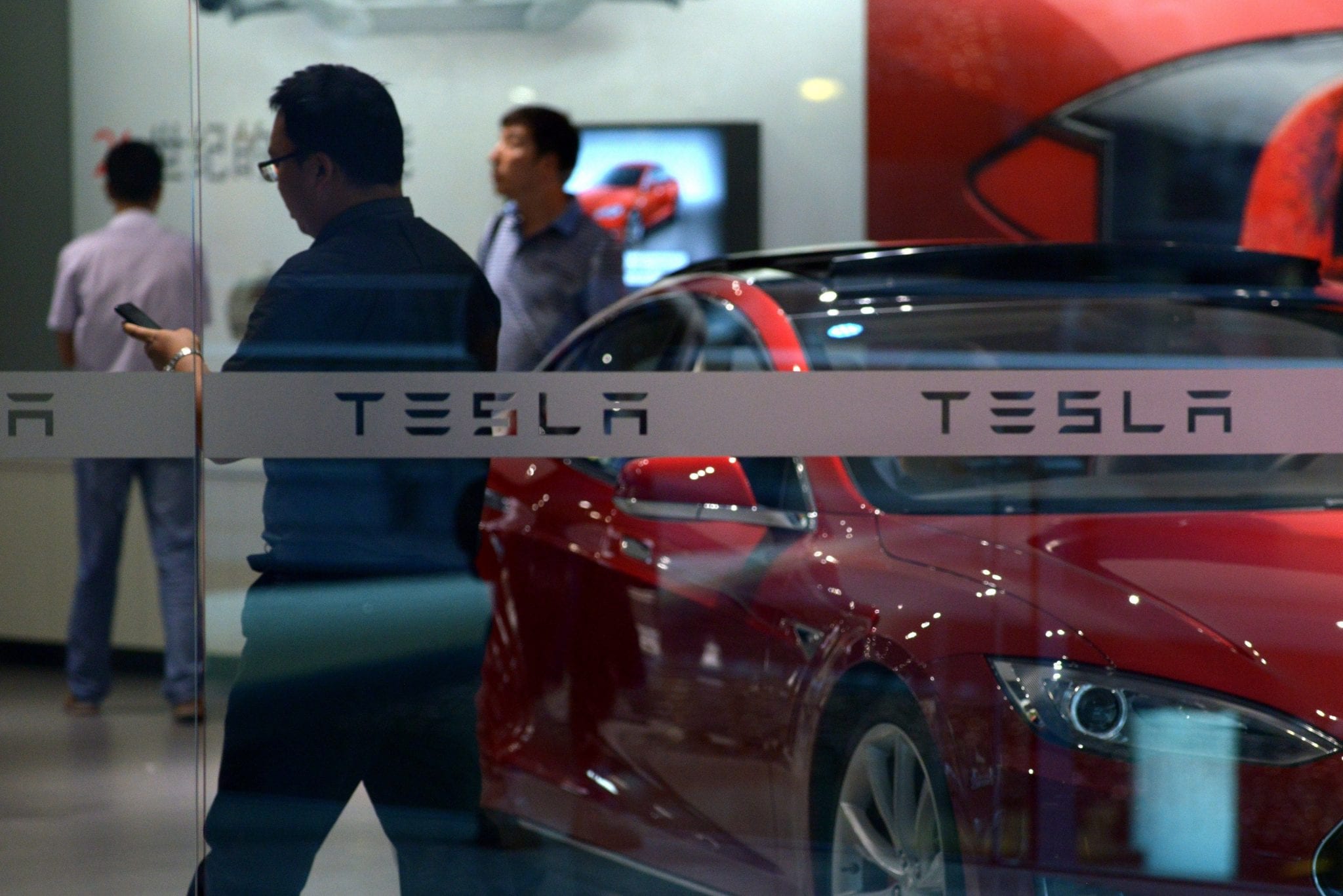 Tesla Software Updates Allow Quick Fixes